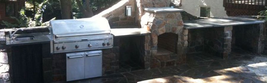 Full outdoor kitchen